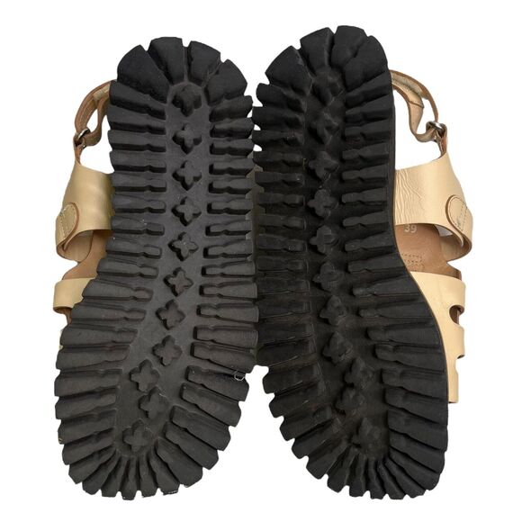 Labucq Cream Platform Sandals - Picture 12 of 16